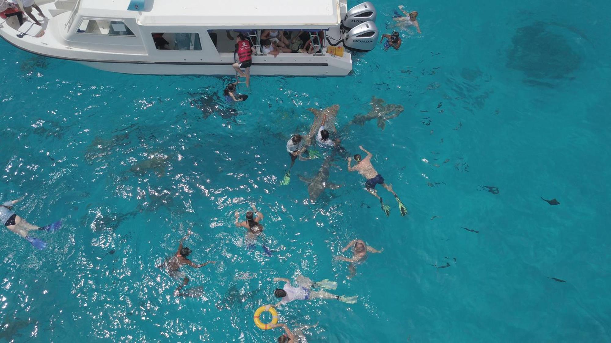 Ocean Pearl Maldives At Gulhi Island Hotel Екстериор снимка