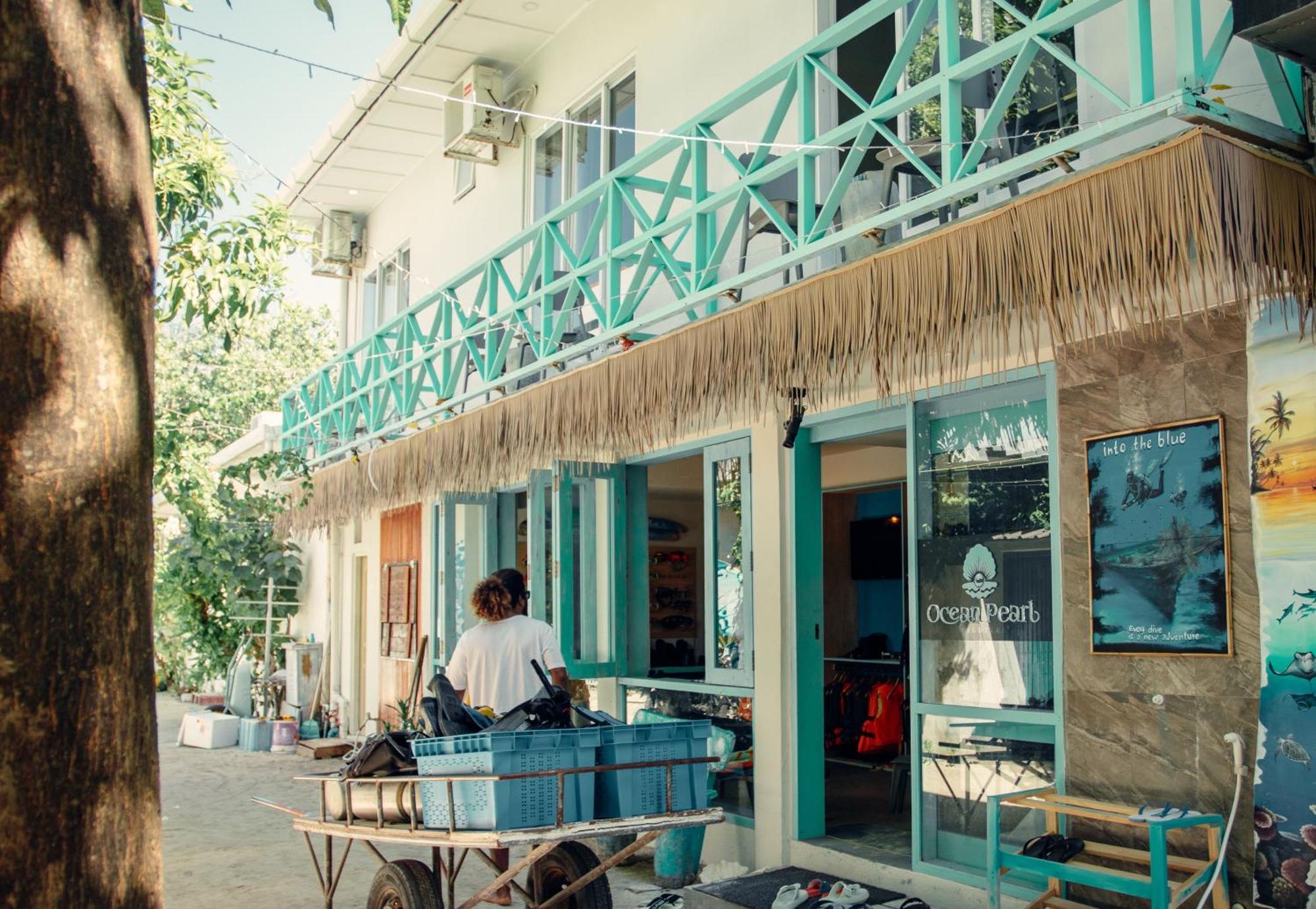 Ocean Pearl Maldives At Gulhi Island Hotel Екстериор снимка